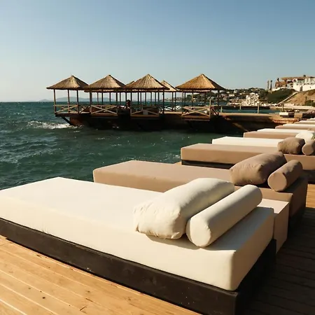 מלון Maja Luxury