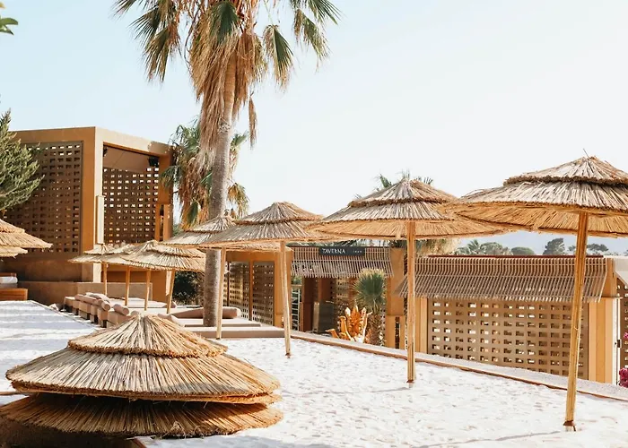 מלון Maja Luxury