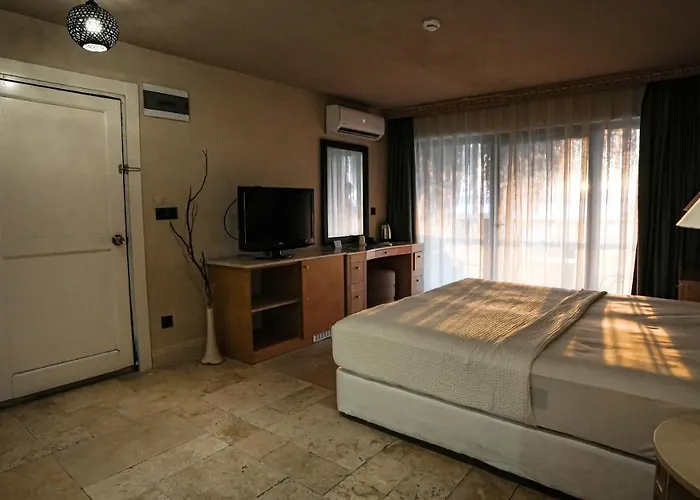 מלון Maja Luxury Çeşme