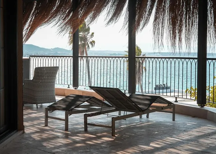 Maja Luxury מלון Çeşme